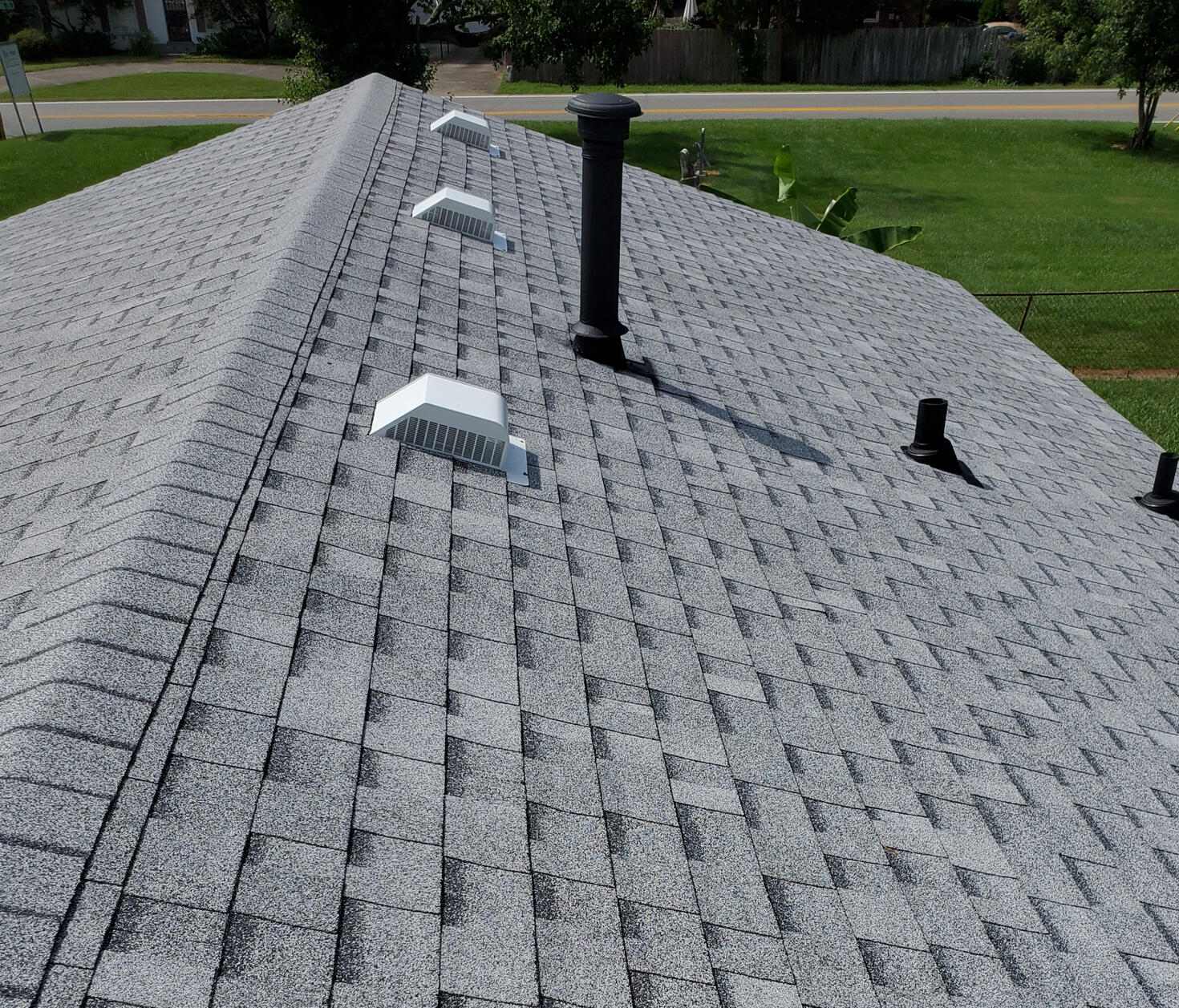 Roofing Contractor in Goshen,KY Roofing Company in St.Mathews, KY