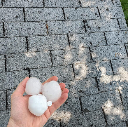 hail damage repair near me Hail damaged roof louisville